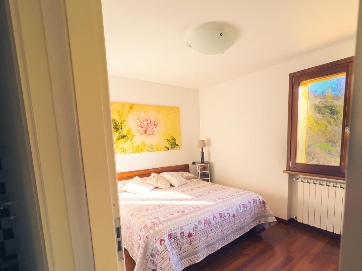 Tenuta Monteoliveto - Family Cottage - Agriturismo Nelle Langhe Vesime Kültér fotó
